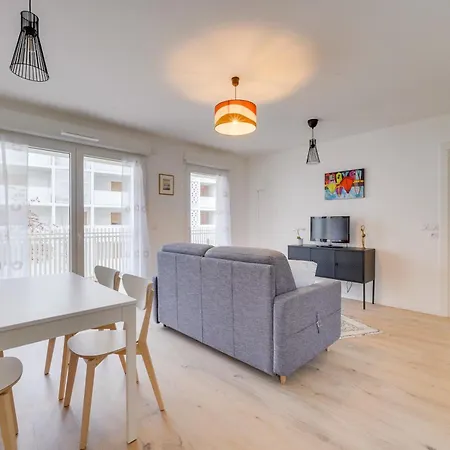 Апартаменти L'arboresens - Appt Avec Terrasse Et Parking *